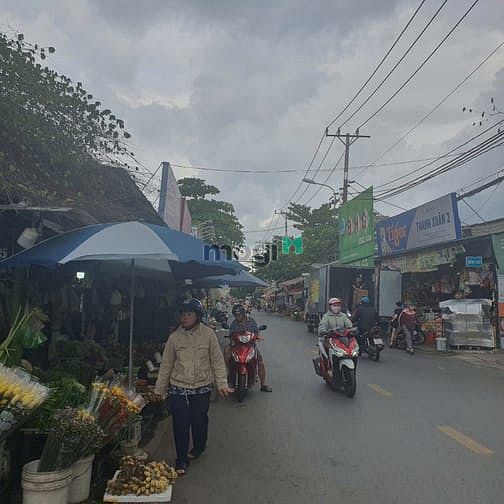 Hình ảnh Đất đẹp quận 12- gần chợ - liền kề KDC An Sương -Sổ hồng riêng