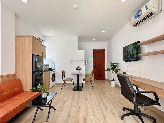 Hình ảnh Tôn Thất Thuyết full nội thất thoáng mát gần cầu Tân Thuận, 5p qua Q1