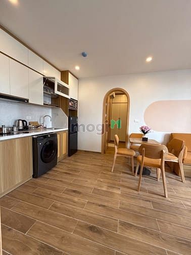 Hình ảnh Vĩnh Hội Q4 Gần Cầu kênh Tẻ 1 Pn mới ban công thoáng mát