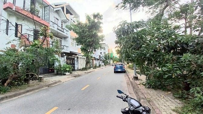Hình ảnh Bán đất mặt tiền kinh doanh đường D1.P tăng nhơn phú A.Tp thủ đức