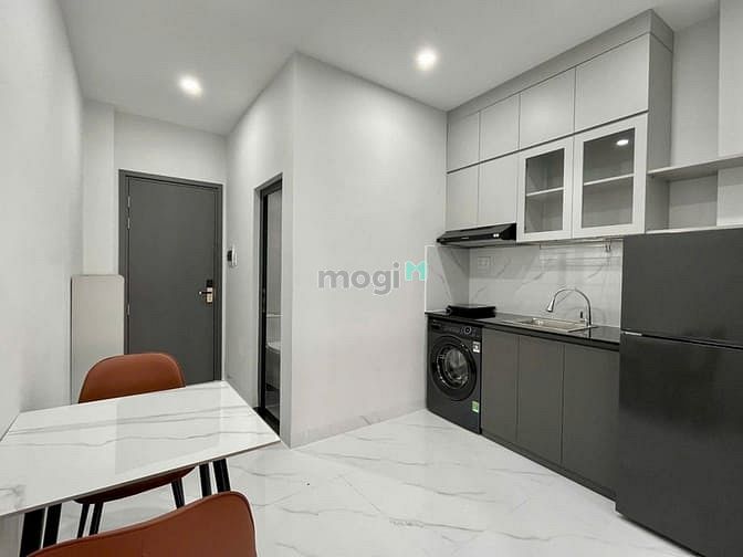 Hình ảnh Studio ban công mới full nt, gần Lotte, tdtu, Rmit, di chuyển Q1,4 5p