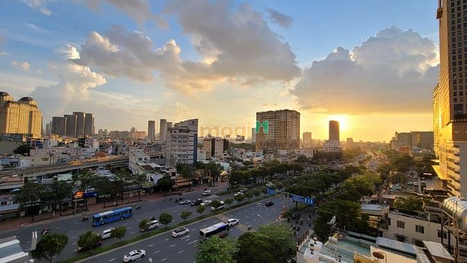 Hình ảnh Sang quán cà phê sân thượng view trực diện Landmark 81