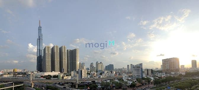 Hình ảnh Sang quán cà phê sân thượng view trực diện Landmark 81