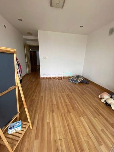 Hình ảnh Chung cư Bầu Cát 2, Tân Bình, 110m2, 3PN, 2WC, Nt cơ bản, 12tr/tháng.