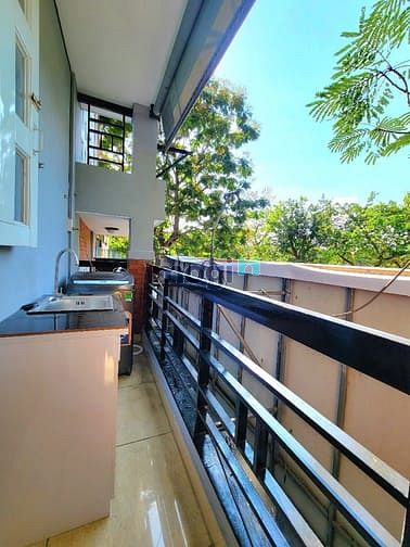 Hình ảnh CHDV Ban Công View Bờ Kè Q1 Siêu Đẹp