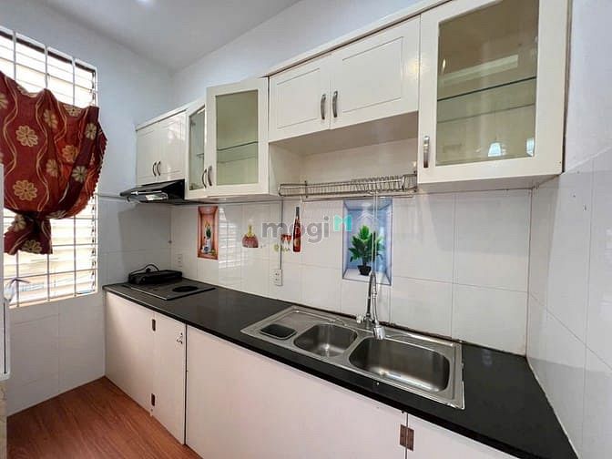 Hình ảnh Chung cư 10A Trần Nhật Duật,Tân Định,Q1: 70m2, 2p ngủ, NT, 12tr/th