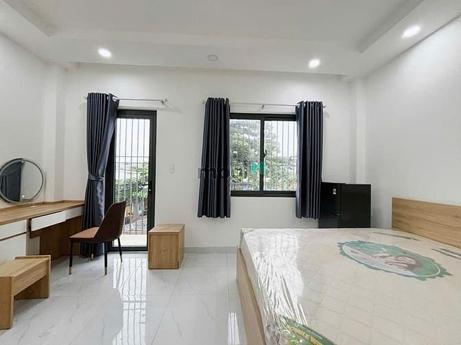 Hình ảnh Studio ban công cửa kính lớn, đầy đủ nội thất, gần Lotte, Tdtu, Q1,4,8
