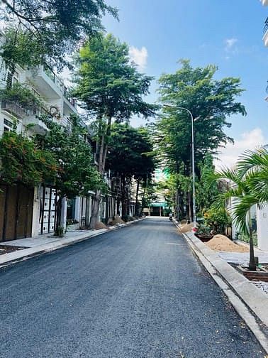 Hình ảnh Bán nhà 4 tấm 7x14 gần siêu thị Aeon
