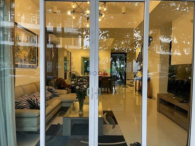 Hình ảnh Cho thuê lâu dài căn liền kề 120m