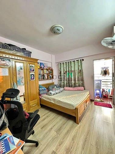 Hình ảnh Chung cư 10A Trần Nhật Duật, Q1: 72m2, 2p ngủ, có nội thất, 11tr