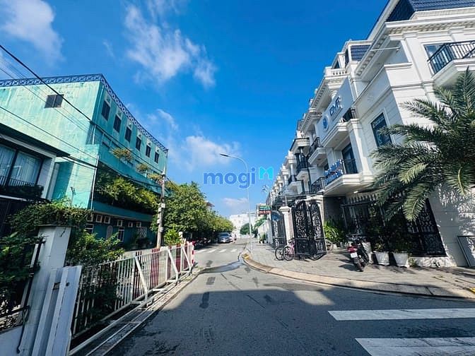 Hình ảnh Nhà thô cần bán KDC Tín Nghĩa 6,8 tỷ góc 3 mặt tiền siêu hiếm cần bán