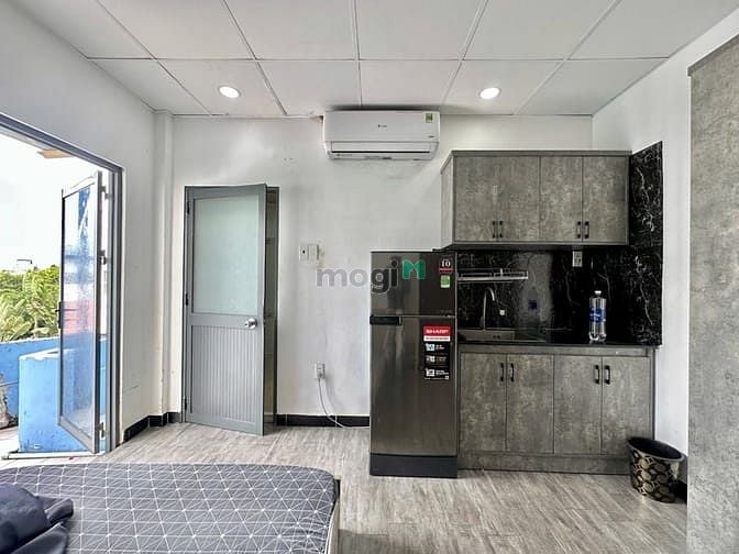 Hình ảnh CHDV Ban Công Phan Đăng Lưu Phú Nhuận
