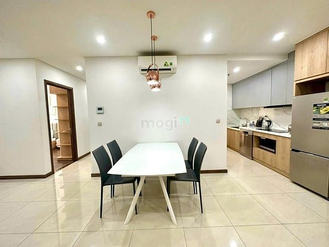 Hình ảnh Chung cư Satra, Phan Đăng Lưu, P7, PN: 90m2, 2pn 2wc 17tr/tháng