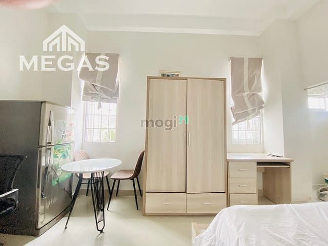 Hình ảnh 🤩 Căn Hộ 1 Phòng Ngủ Riêng Có Ban Công - Cửa Sổ Và Nội Thất 🤩