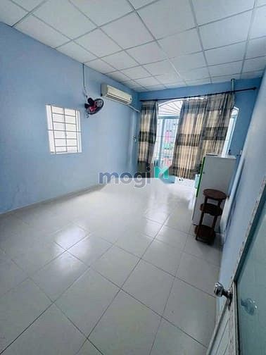Hình ảnh Cho thuê Nhà Phan Văn Trị, P11, 4x13m, trệt 1 lầu, 3PN2WC, 12tr
