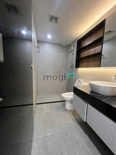 Hình ảnh Cho thuê căn Penthouse Conic Riverside Q8, 3PN giá tốt, liên hệ ngay.