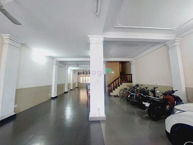 Hình ảnh Tòa nhà 1 trệt 3 lầu hơn 600m2 sàn mặt tiền đường Đồng Khởi, Tân Hiệp