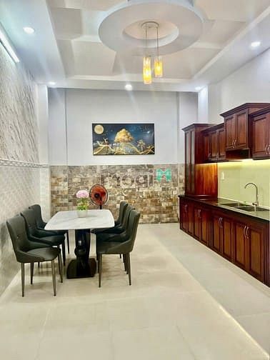 Hình ảnh Siêu phẩm MT TCh 05 1 trệt 2 lầu giá cực tốt