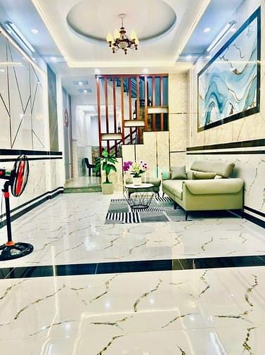 Hình ảnh Siêu phẩm MT TCh 05 1 trệt 2 lầu giá cực tốt