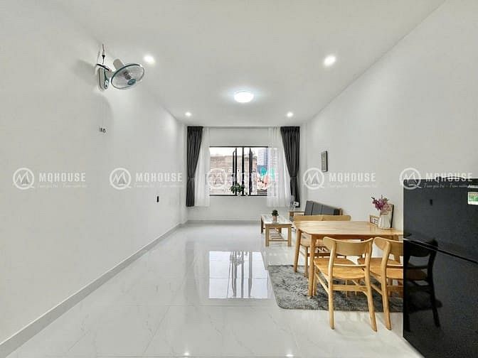Hình ảnh Cho Thuê Căn Hộ - 1PN/50m2 - Ngay Chợ Hoàng Hoa Thám