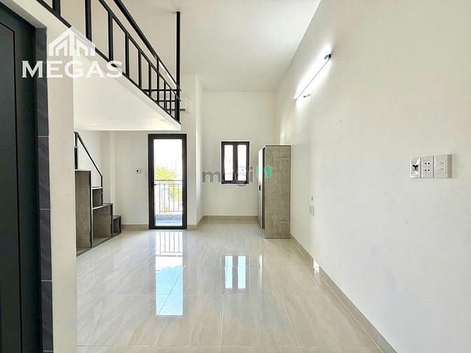 Hình ảnh Duplex Máy Lạnh Ban Công Gần Mega Market