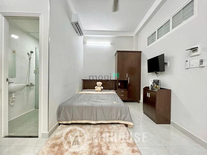 Hình ảnh Căn Hộ Mới Full Nội Thất - Ngay Sân Bay - CV Gia Định - Thang Máy