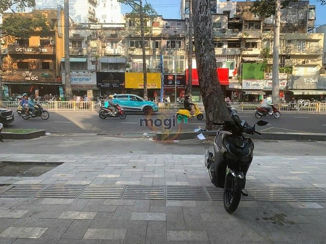 Hình ảnh HOT 1 hầm 8 tầng! Bán MT Trần Hưng Đạo, Q.1 – 4x20m2 –  chỉ 65 tỷ.