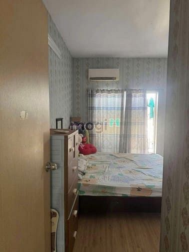 Hình ảnh Chung cư Miếu Nổi, Vũ Huy Tân, BT: 77m2, 2p ngủ có ban công, 11tr.