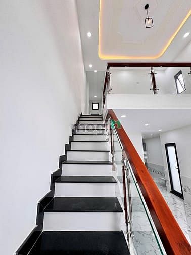 Hình ảnh Bán nhà sổ riêng giá rẻ kdl buu long
