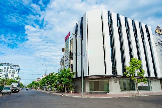 Hình ảnh Cho thuê nhà 2MT Đặng Thai Mai-THS, 6 tầng, sát Lotte Mart,Phan Thiet