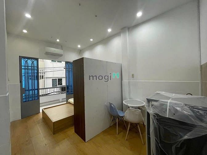 Hình ảnh Studio full nội thất có ban công- gần vạn hạnh mall-hẻm xe hơi