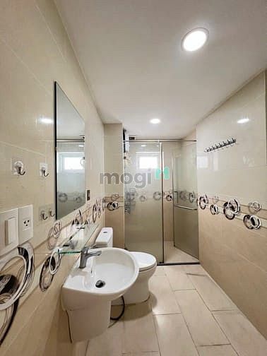 Hình ảnh Cho thuê Trang Chủ MB66.COM / Đăng Ký Tặng 66K Oriental Plaza, 2PN/2WC, có NT, giá 11 triệu/tháng.