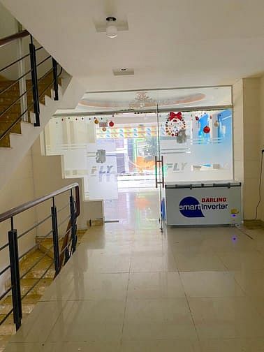 Hình ảnh Nhà MT Hát Giang 5.5x25 Hầm.5L.10P.Thang Máy.KD Đa Ngành