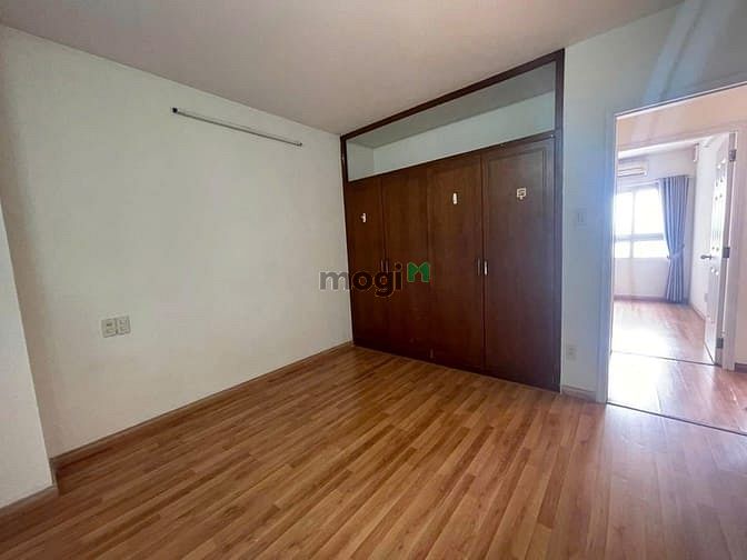 Hình ảnh Chung cư Bàu cát,p10,Tân BÌnh:97m2, 3p ngủ,2wc,NT,11,5tr/th