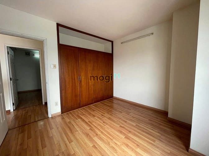 Hình ảnh Chung cư Bàu cát,p10,Tân BÌnh:97m2, 3p ngủ,2wc,NT,11,5tr/th