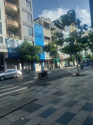 Hình ảnh SHOP GÓC 2MT NGUYỄN TRÃI, BẾN THÀNH, Q1. Dt: 5x20M, Kc: trệt 3 lầu