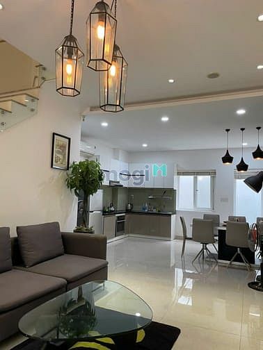 Hình ảnh Chính chủ bán nhà nội thất cực đẹp, khu dân cư Park riverside-Q9