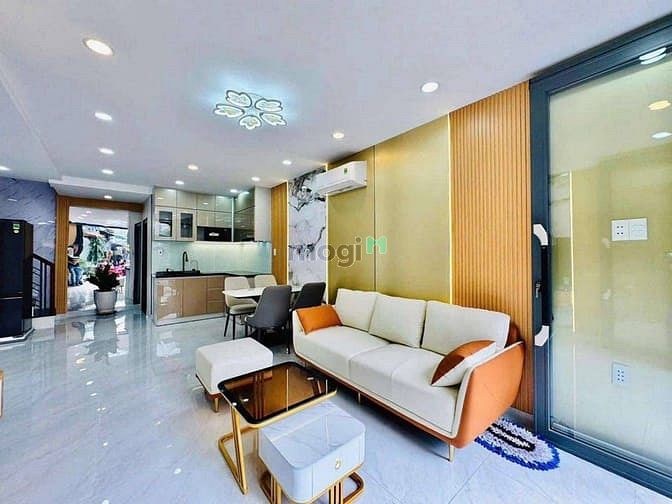 Hình ảnh 🌟QUÁ LỜI🌟OTO trong nhà, 5mx17m 4T, PT tốt , chỉ 9.x tỉ còn fix
