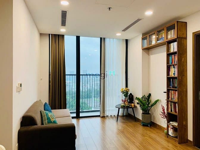 Hình ảnh Direct owner rental: 2-bedroom apartment – Tower H, Eco Green Saigon