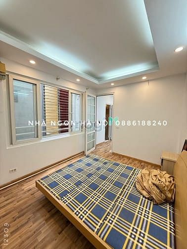 Hình ảnh TRUNG TÂM BA ĐÌNH - Nhà Dân Xây, Ô Chờ Thang Máy, FULL NỘI THẤT GỖ QUÝ