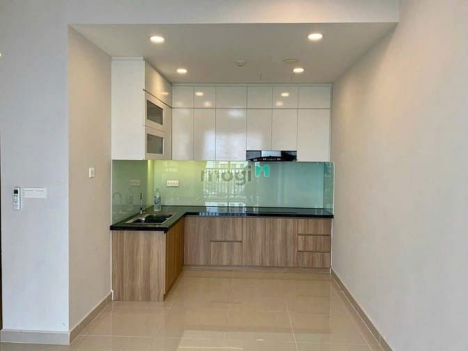 Hình ảnh Cho thuê Trang Chủ MB66.COM / Đăng Ký Tặng 66K Kingdom 101, 2PN/2WC, NT cơ bản, giá 17tr/tháng.