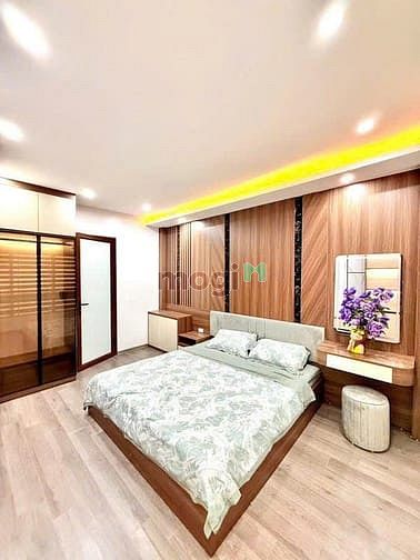 Hình ảnh Bán nhà siêu đẹp phố Hào Nam 58m2 5T oto giá 15,5 tỷ