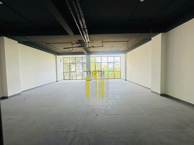 Hình ảnh Cho Thuê Tòa Văn Phòng Hầm 3 Sàn Trống Suốt Gần Trương Văn Bang