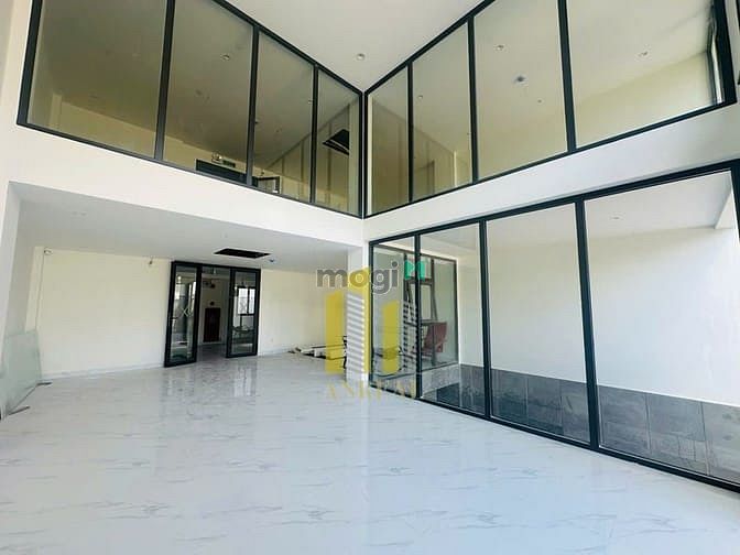 Hình ảnh Cho Thuê Tòa Văn Phòng Hầm 3 Sàn Trống Suốt Gần Trương Văn Bang