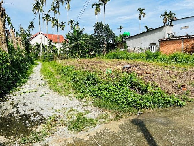 Hình ảnh 6,5x22: 2 diện đường khu dân cư: giá chỉ 350tr