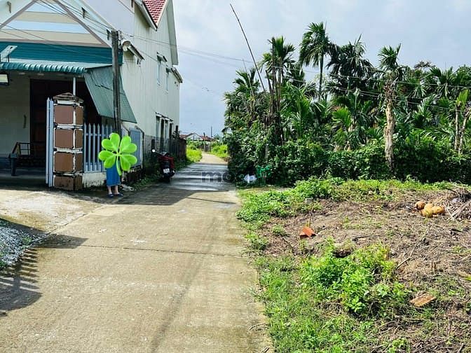 Hình ảnh 6,5x22: 2 diện đường khu dân cư: giá chỉ 350tr