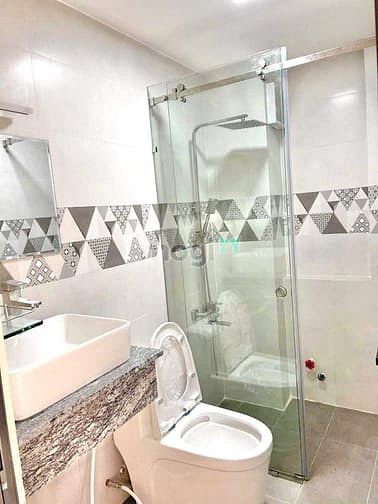 Hình ảnh [thang máy] nhà 5 tầng 7 phòng, mặt tiền Trương Phước Phan