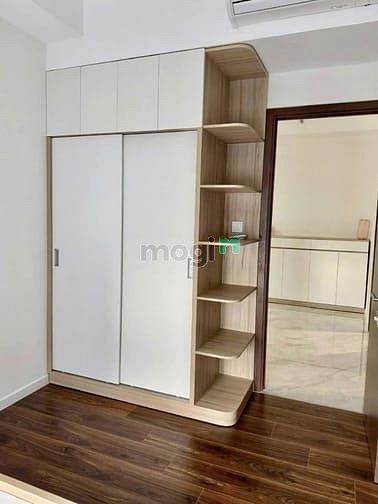 Hình ảnh Chung cư Sky Center, Phổ Quang, TB: 2p ngủ, 75m2, full nội thất, 17tr