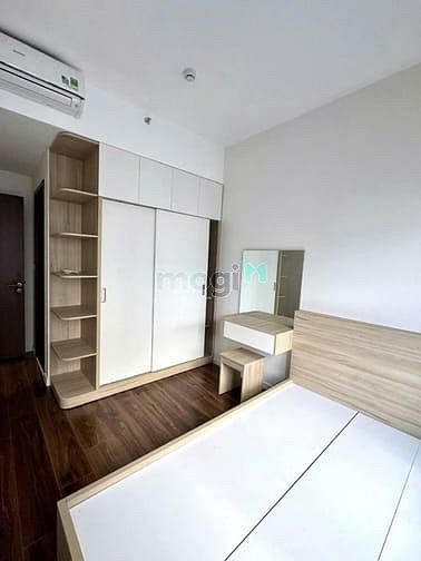 Hình ảnh Chung cư Sky Center, Phổ Quang, TB: 2p ngủ, 75m2, full nội thất, 17tr