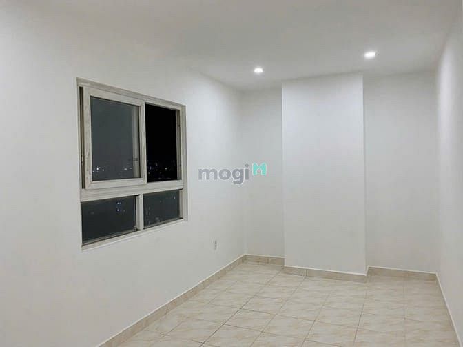 Hình ảnh Cho thuê Trang Chủ MB66.COM / Đăng Ký Tặng 66K Tân Hương Tower, 2PN/2WC, NT cơ bản, giá 8tr/th.